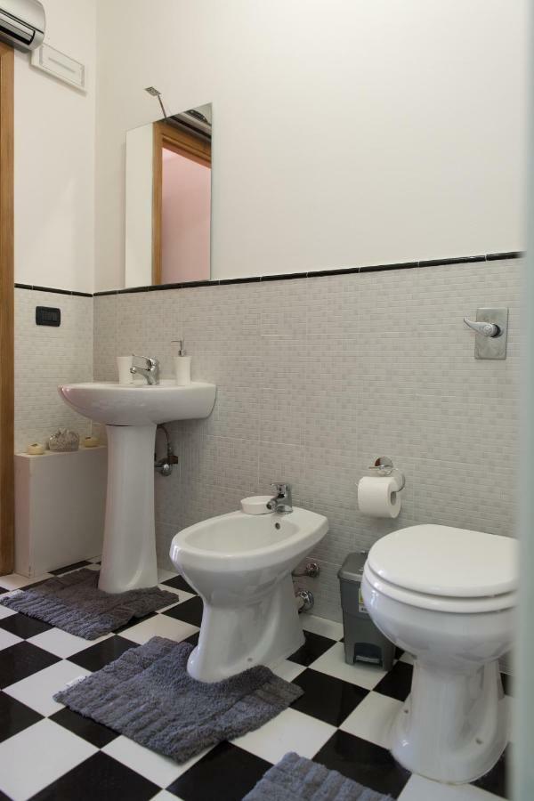 Villa Rosa Luxury Apartment モンデッロ エクステリア 写真